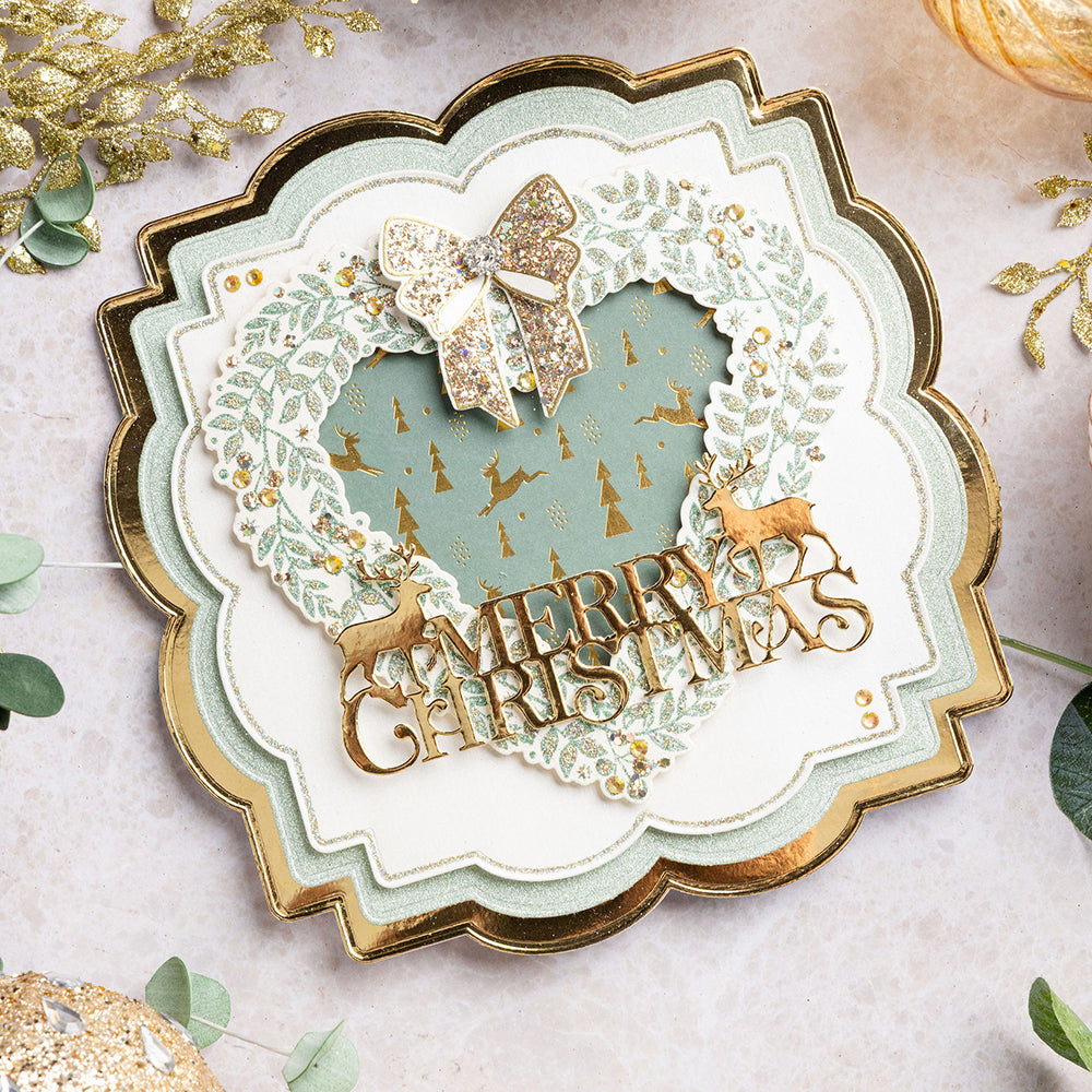 Chloe's Creative Cards Die & Stamp - Christmas Heart Wreath