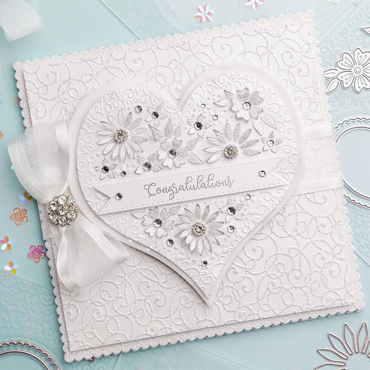 Chloe's Creative Cards Heartfelt Daisy 6x6 Cut & Emboss Folder